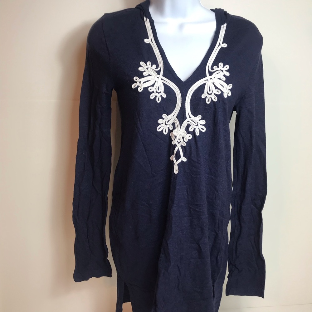 Lilly Pulitzer hoodie dress with white detail